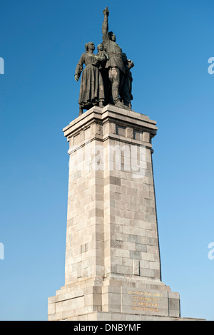 Denkmal der sowjetischen Armee im Central Park in Sofia, der Hauptstadt von Bulgarien. Stockfoto