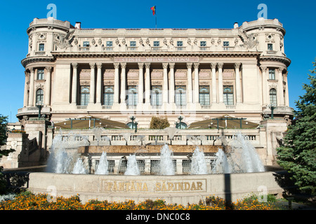 Palatul Cercul Militar Național in Bukarest, der Hauptstadt von Rumänien. Stockfoto