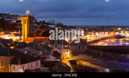 Sonnenuntergang mit Blick auf St. Ives Cornwall England UK Europe Stockfoto