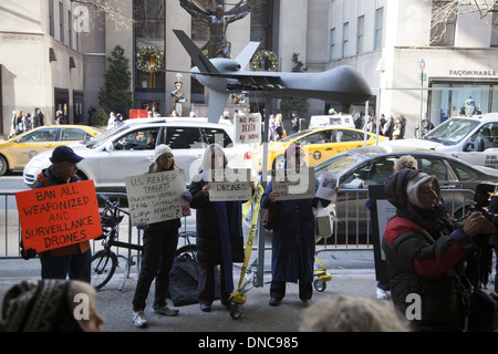 Aktivisten auszusprechen gegen das US-Militär Drohnenprogramm im Ausland viele Zivilisten töten. Stockfoto