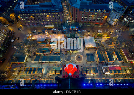 Manchester-Weihnachtsmärkte in Albert Square Stockfoto