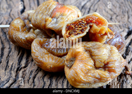 Weihnachten süße exotische getrocknete Früchte, Datteln, Pflaumen und Aprikosen und Feigen Stockfoto