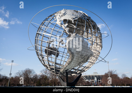 Unisphere, Edelstahl, 12 Stockwerke hoch, gebaut für 1964 Weltausstellung, Flushing Meadows, Queens, New York Stockfoto