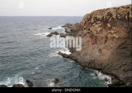 Linosa Insel, Sizilien, Italien, Ostseite in der Nähe von Faraglioni Stockfoto