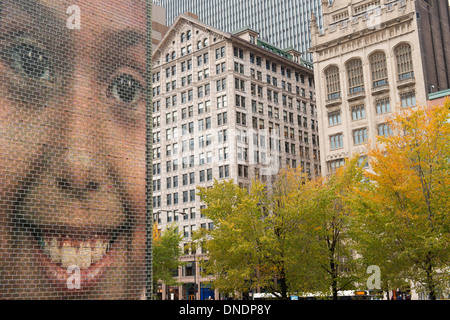 Crown Fountain im Millennium Park wurde von Jaume Plensa entworfen. Stockfoto