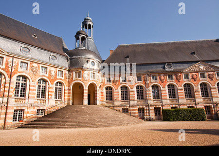 Das Chateau de Saint-Fargeau in Burgund, Frankreich. Stockfoto