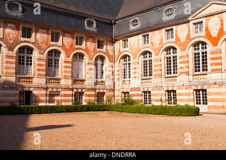 Das Chateau de Saint-Fargeau in Burgund, Frankreich. Stockfoto