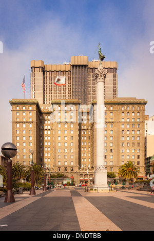 Union Square mit dem Dewey Memorial, San Francisco, Kalifornien, USA Stockfoto