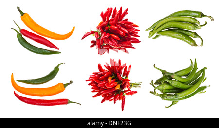 Satz von heiße würzige Paprika Schoten isoliert auf weißem Hintergrund Stockfoto