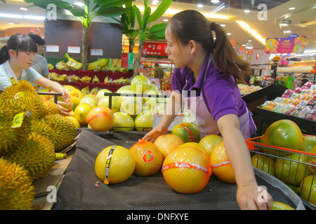 Peking China, Asien, Chinesisch, Orientalisch, Guang an Men Nei Da Jie, Guanganmen Außenstraße, Regenbogen-Zentrum, Zentrum, Shopping Shopper Shopper Shop Geschäfte Markt Stockfoto