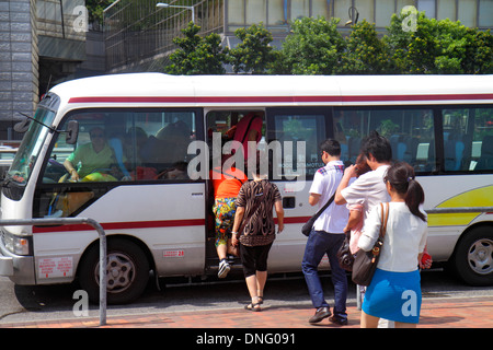 Hongkong China, HK, Asien, Chinesisch, Oriental, Kowloon, Tsim Sha Tsui, Salisbury Road, Bus, Coach, Charter, Asiaten ethnischen Einwanderer Minderheit, adul Stockfoto