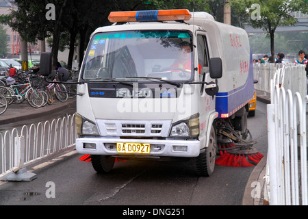 Peking China, Chinesisch, Guang an Men Nei Da Jie, Guanganmen Outer Street, Kehrmaschine, Reiniger, Isuzu, LKW, China130918037 Stockfoto