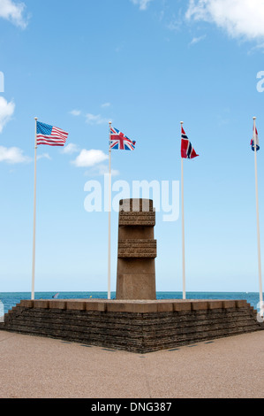 Denkmal für die Alliierten Streitkräfte, die landete am Juno Beach, Bernieres-Sur-Mer, Normandie, Frankreich Stockfoto