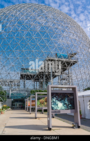 Die Montreal Biosphäre ist der ehemalige USA-Pavillon auf der Expo 67. Es ist jetzt ein Museum für die Umwelt. Stockfoto