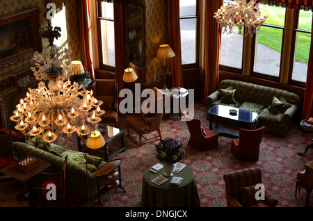 Das Wohnzimmer von Inverlochy Castle, Fort William, Schottland Stockfoto