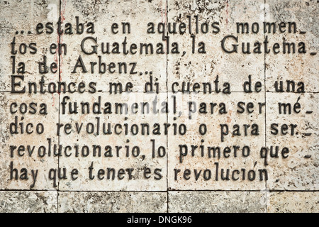 Schreiben am Museo y Monumento Memorial Comandante Ernesto Che Guevara in Santa Clara Stockfoto