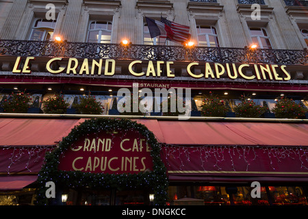 Le Grand Café Capucines, Paris, Frankreich; 1875, Austragungsort der ersten Filmvorführungen der Gebrüder Lumière 1895 eröffnet Stockfoto