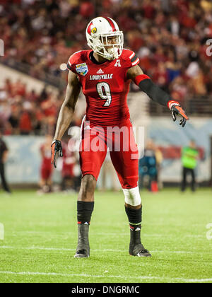 Orlando, FL, USA. 28. Dezember 2013. S: Louisville Wide Receiver DeVante Parker (9) während der zweiten Hälfte Aktion der Russell Athletic Schüssel zwischen den Miami Hurricanes und die Louisville Kardinäle. Louisville besiegte Miami 36-9 im Citrus Bowl in Orlando, FL. Credit: Csm/Alamy Live-Nachrichten Stockfoto