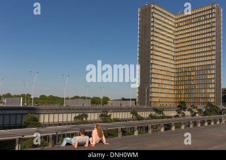 GRANDE BIBLIOTHEQUE, NATIONALE BIBLIOTHEK VON FRANKREICH, TGB, 13. ARRONDISSEMENT, PARIS, FRANKREICH Stockfoto