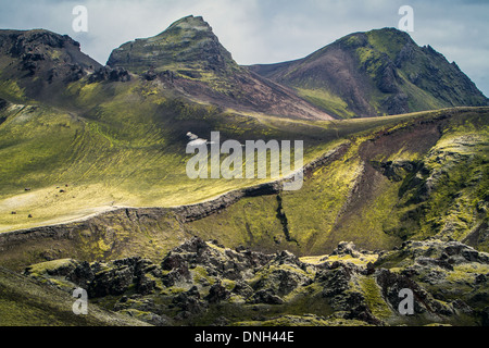 LANDMANNALAUGAR, VULKANISCH UND GEOTHERMAL ZONE VON DENEN DER NAME BEDEUTET WÖRTLICH "HEIßE BÄDER DER MENSCHEN DES LANDES", REGION DES HOCHPLATEAUS, SOUTHERN ISLAND, EUROPA Stockfoto