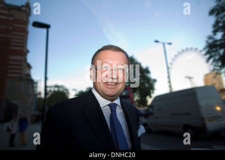 London, UK. Alexander Jakowenko, Botschafter der Russischen Föderation im Vereinigten Königreich, in Westminster. 23.10.2013. Stockfoto