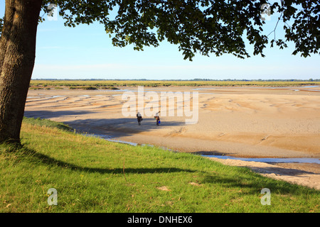 Ansicht der Baie de Somme von Quai Digue Nord, St Valery Sur Somme, Somme, Picardie, Frankreich Stockfoto