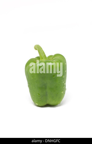 Grüne Paprika, Isolated On White Background. Stockfoto