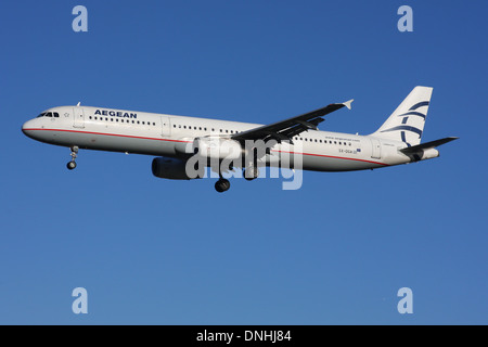 AEGEAN AIRLINES AIRBUS A321 Stockfoto