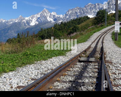 Die Cog Railway Tracks im Bellevue in der Nähe von Chamonix in den französischen Alpen Stockfoto