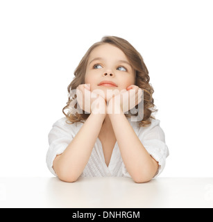 pre-teen Mädchen in Freizeitkleidung Stockfoto