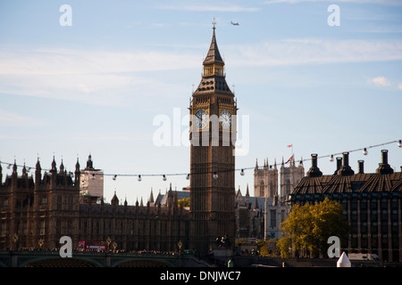 Blick auf die Houses of Parliament mit Big Ben, London, England, Vereinigtes Königreich Stockfoto