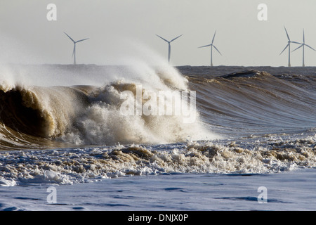 Meerstrand Pfund an Hembsby während der Ostküste Flutwelle des 6. Dezember 2014 Stockfoto