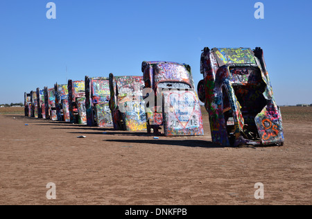 Cadillac Ranch, ein Wahrzeichen der Route 66 in der Nähe von Amarillo, Texas Stockfoto