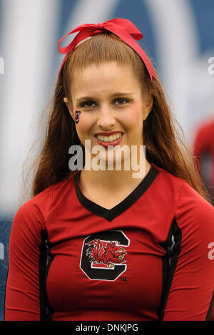 Orlando, Florida, USA. 1. Januar 2014. 1. Januar 2014: South Carolina Gamecocks Cheerleader während der Capital One Bowl zwischen Wisconsin Badgers und die South Carolina Gamecocks im Citrus Bowl in Orlando, FL. Credit: Csm/Alamy Live-Nachrichten Stockfoto