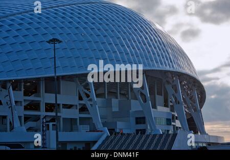Sotschi, Russland. 19. Dezember 2013. Außenansicht des Olympiastadions Fisht im Olympia-Park in Sotschi, Russland, 19. Dezember 2013. Sotschi Gastgeber der Olympischen Winterspiele vom 07. bis 23. Februar 2014. Foto: Jens Büttner/Dpa/Alamy Live News Stockfoto