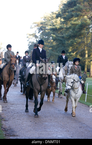 Traditionellen Boxing Day treffen sich bei Upton Haus Warwickshire, England Stockfoto