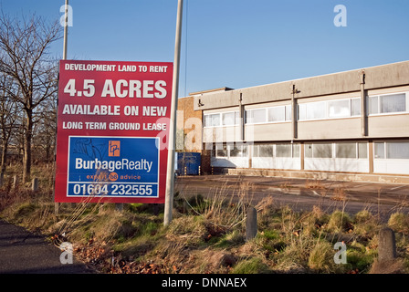 Bauland zu vermieten im Industriegebiet Northampton Stockfoto