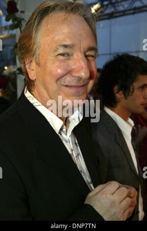 Alan Rickman bei der Premiere von "Perfume: The Story of a Murderer" in München. Stockfoto