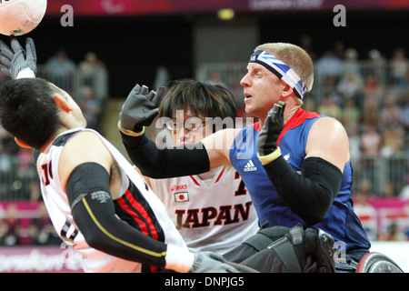 Aaron Phipps GB v Japan in den Rollstuhl-Rugby (Pool Phase Gruppe A) in der Basketballarena bei den Paralympics London 2012 Stockfoto