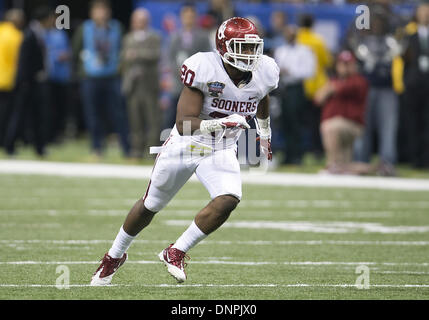 New Orleans, Louisiana, USA. 3. Januar 2014. 2. Januar 2014: Oklahoma Linebacker Frank Shannon (20) während der NCAA Football Spiel Action zwischen den Oklahoma Sooners und der Alabama Crimson Tide im Mercedes-Benz Superdome in New Orleans, Louisiana. Oklahoma besiegte Alabama 45-31. Bildnachweis: Csm/Alamy Live-Nachrichten Stockfoto