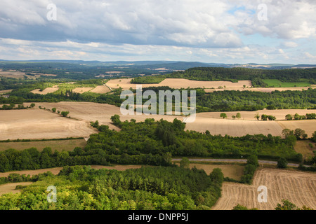 Aussicht auf die Landschaft des Burgund in Frankreich, in der Nähe von Vezelay Stockfoto