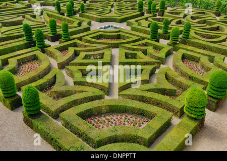 Erhöhten Blick auf formale abgesicherten Garten am Schloss Villandry, Indre-et-Loire (Department), Loiretal, Frankreich Stockfoto