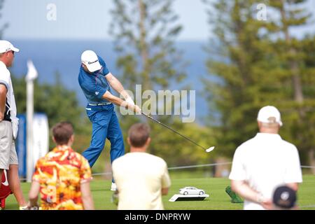 Kapalua, Hawaii, USA. 3. Januar 2014. 3. Januar 2014 - trifft Martin Laird seinen Abschlag auf das 9. Loch in der ersten Runde des 2014 war Hyundai Tournament of Champions in Kapalua Plantation Course auf der Insel Maui in Hawaii. Bildnachweis: Csm/Alamy Live-Nachrichten Stockfoto