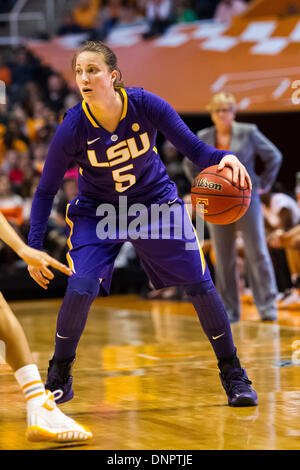 Knoxville, TN, USA. 2. Januar 2014. 2. Januar, 2014:Jeanne Kenney #5 der LSU Tigers bei den NCAA Basketball-Spiel zwischen der University of Tennessee Lady Vols und Louisiana State University Dame Tigers an Thompson-Boling Arena in Knoxville, TN Credit: Csm/Alamy Live-Nachrichten Stockfoto