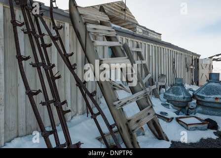 Außen Scotts Terra Nova Hütte, Cape Evans, Ross-Meer, Antarktis. Stockfoto