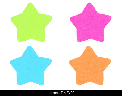 Grüne Sternform Haftnotiz isoliert auf weißem Hintergrund. Stockfoto