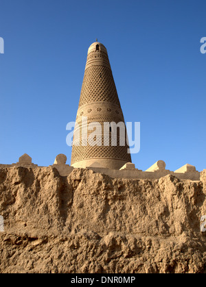 Das Emin-Minarett oder Imin Ta in der Nähe der Uyghur Moschee in Turpan (Turfan), Xinjiang, China. Es ist das höchste Minarett in China, bu Stockfoto