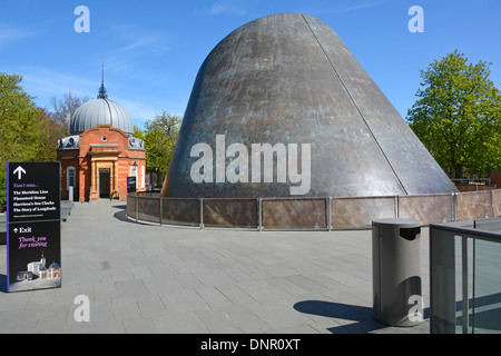 Peter Harrison Planetarium Greenwich Observatory Teil des National Maritime Museum & historischen viktorianischen Altazimuth Pavillon Greenwich Park London Großbritannien Stockfoto