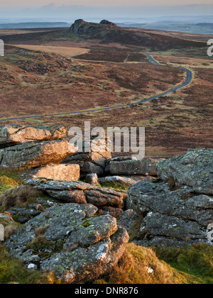 Heu-Tor und Tor der Sattel auf Dartmoor, Rippon Tor entnommen Stockfoto