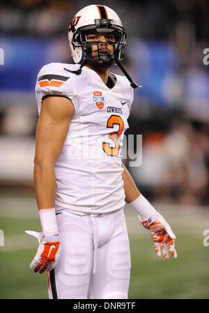 Arlington, TX, USA. 3. Januar 2014. Oklahoma State Cowboys Wide Receiver Marcell Ateman #3 während die 78. jährliche AT&T Cotton Bowl klassische Bowl-Spiel zwischen der Oklahoma State University Cowboys und den Missouri Tigers im AT&T Stadium in Arlington, TX Credit: Cal Sport Media/Alamy Live News Stockfoto